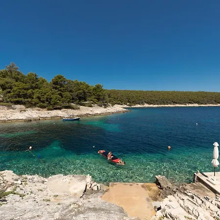 Hébergement de vacances Olive's Garden House - Three Bedroom With Terrace And Sea View