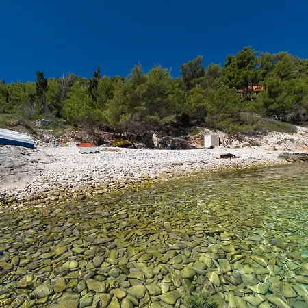 Olive's Garden House - Three Bedroom With Terrace And Sea View Vela Luka